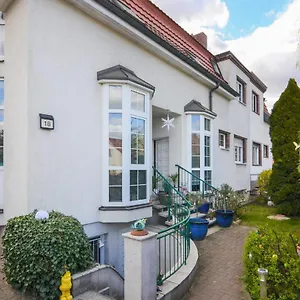 Altenescher Weg J Ferienhaus Berlin